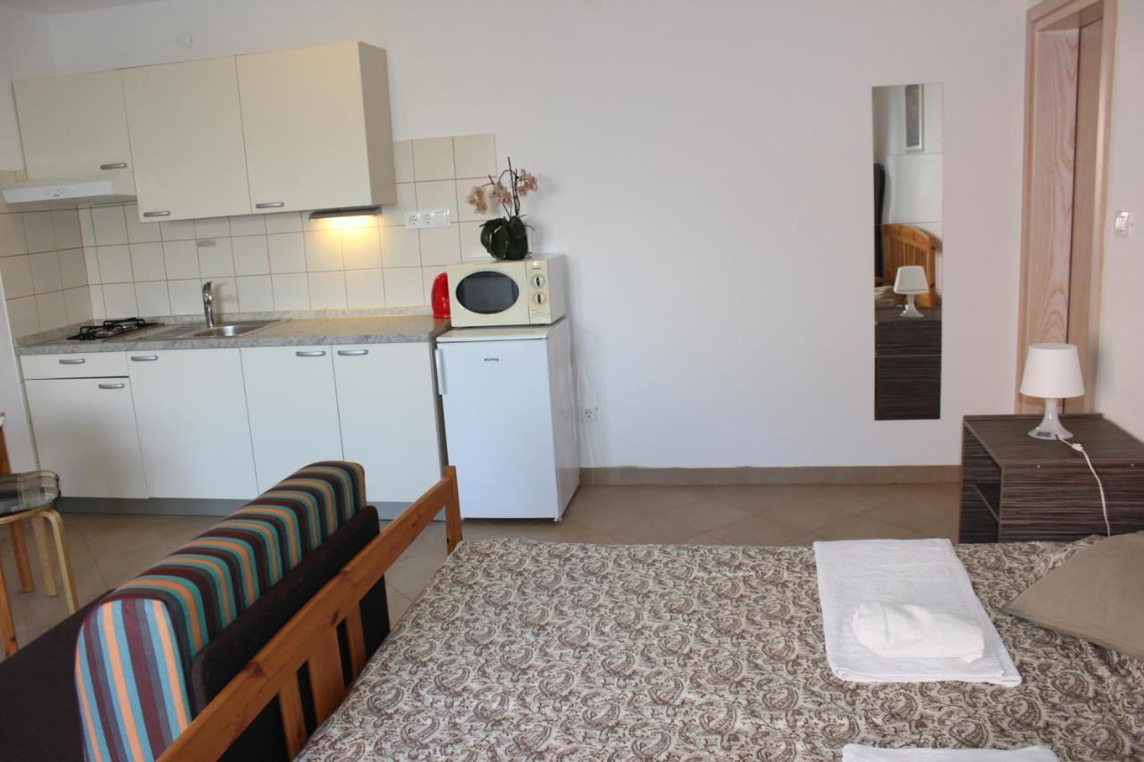 Apartment Lavanda In Kornic, Krk *